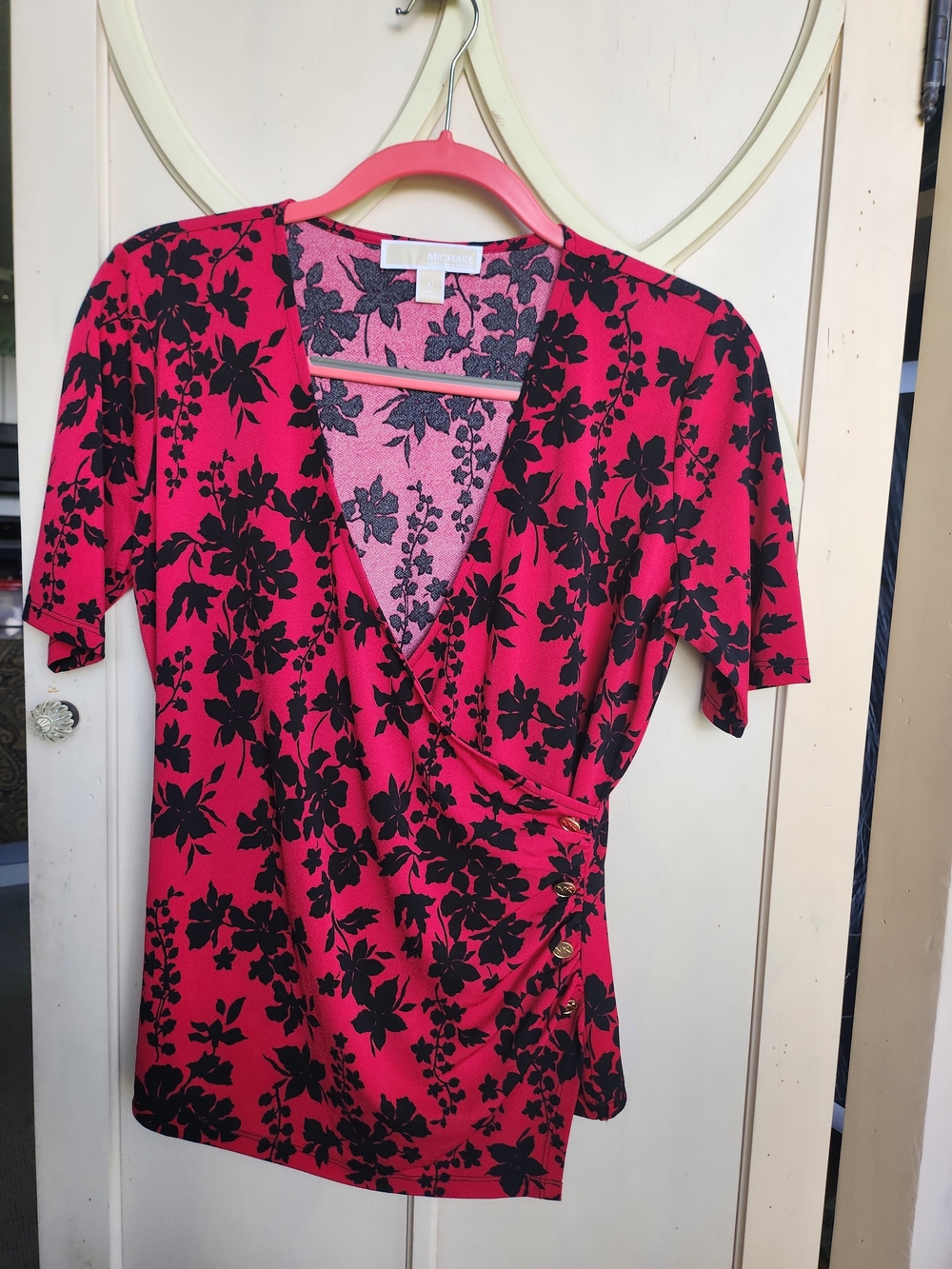 Michael Kors Fuchsia Wrap-Style Blouse with Black Floral Print NWOT - Picture 5 of 5